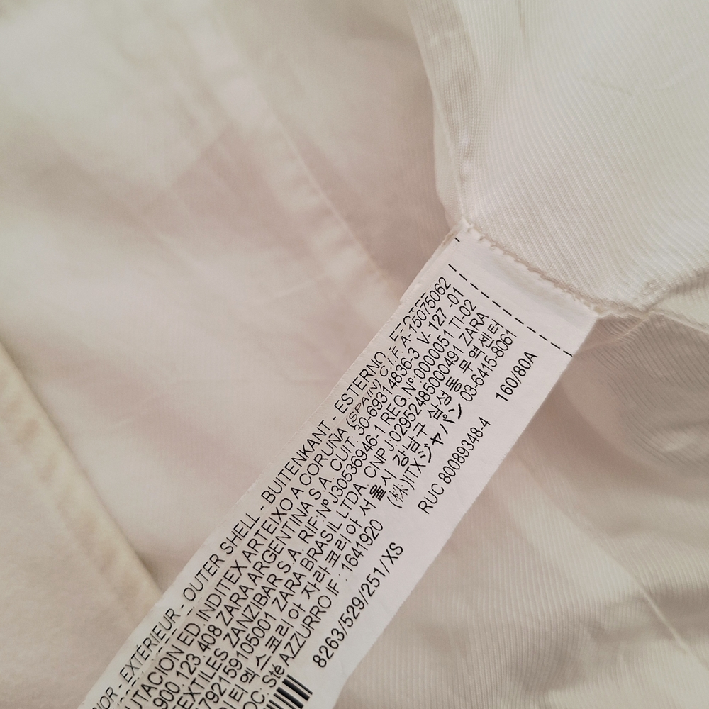 Zara Women's Cream Double-Breasted Blazer - Picture 5 of 7